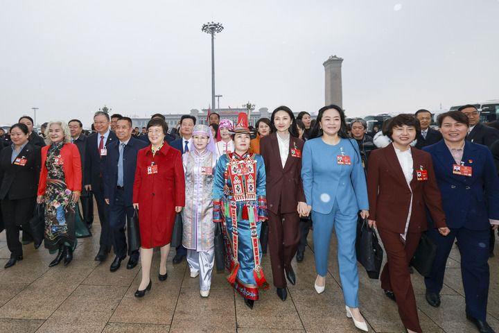 
上海肿瘤医院黄牛代挂号电话票贩子号贩子网上预约挂号,住院检查加快,两会新华鲜报｜春光万里！每一位妇女都是主角