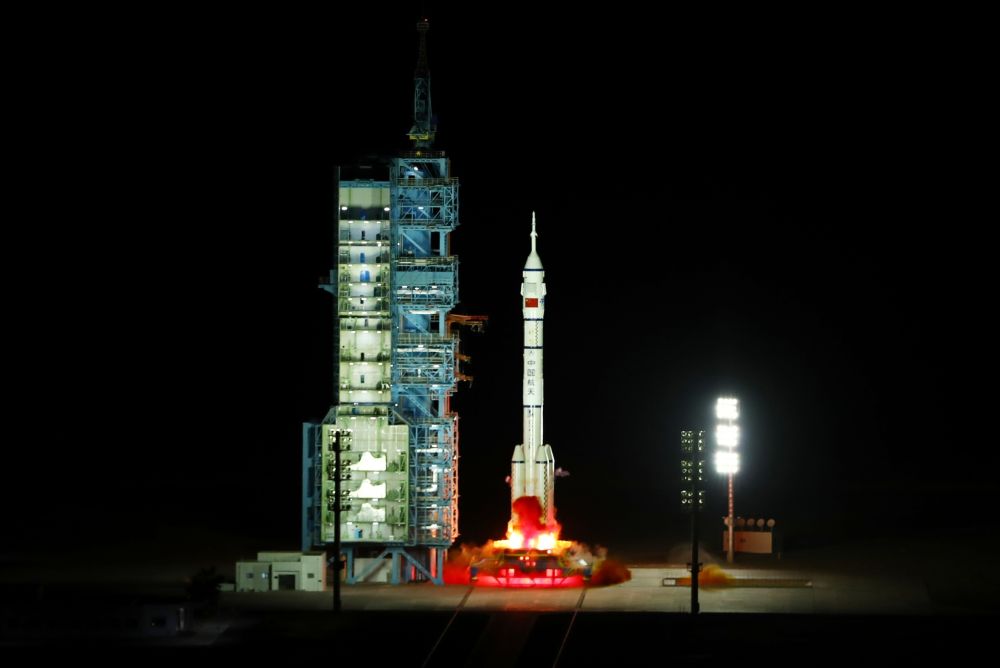 神舟十三号载人飞船发射成功