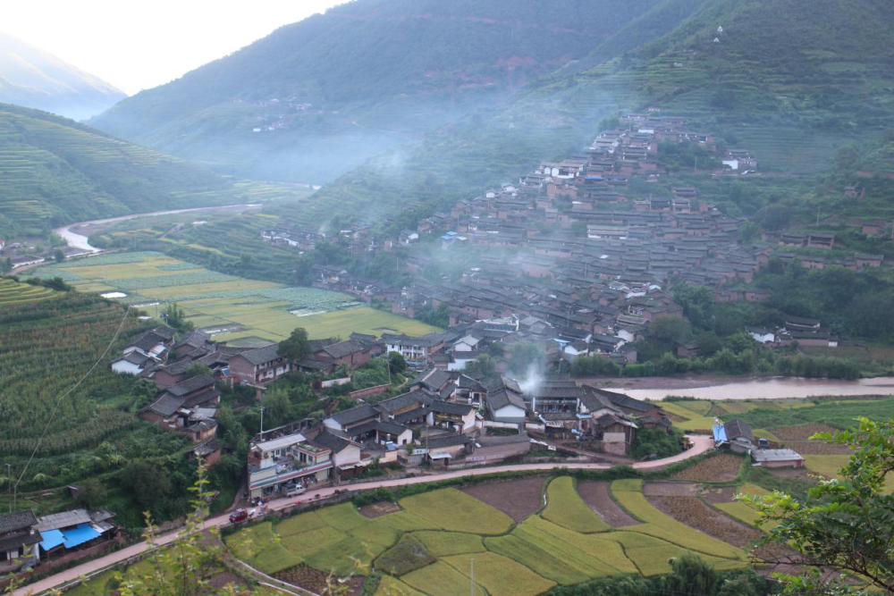 楚雄大姚绿水青山绽笑颜