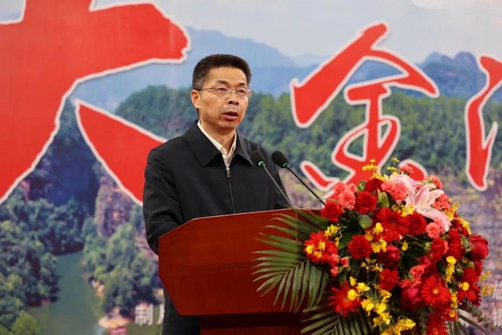 三明市委常委,宣传部部长陈列平,泰宁县委副书记,代县长王怀斌分别