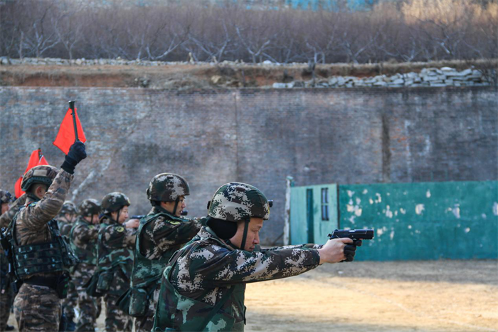 武警河北总队秦皇岛支队新年度开训