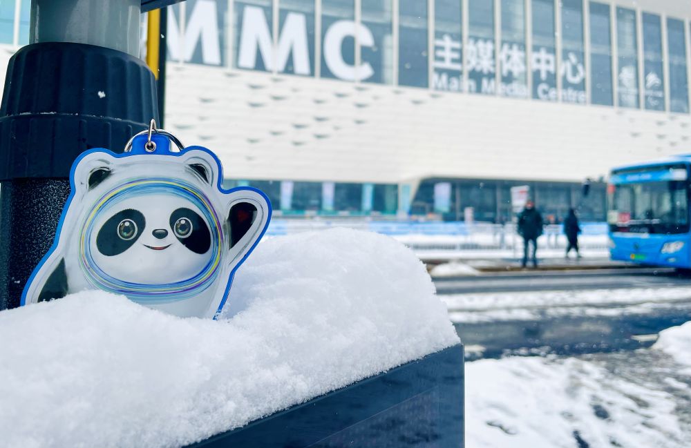 当冬奥遇上大雪,氛围感直接被拉满!