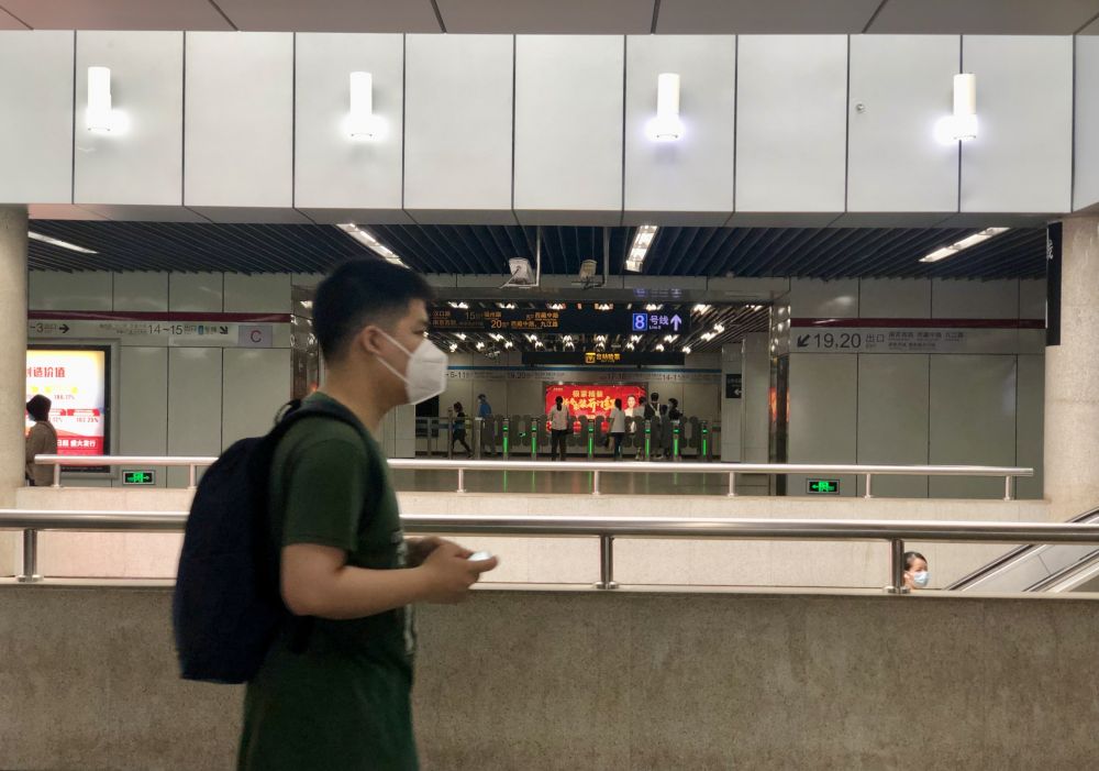 动起来！上海市内公共交通全网恢复基本运行扫描