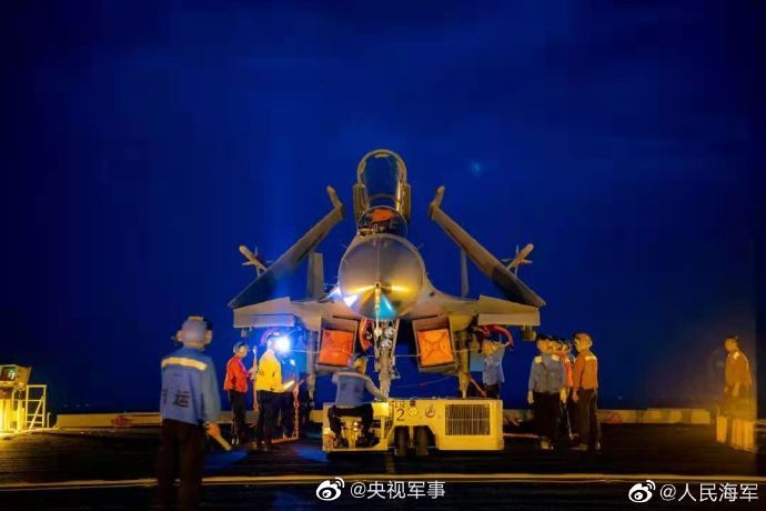 绝美大图来了，山东舰高清壁纸请收藏