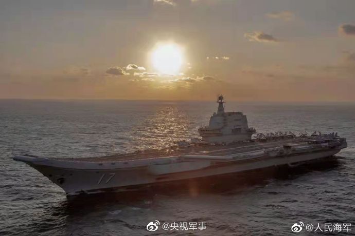 绝美大图来了，山东舰高清壁纸请收藏