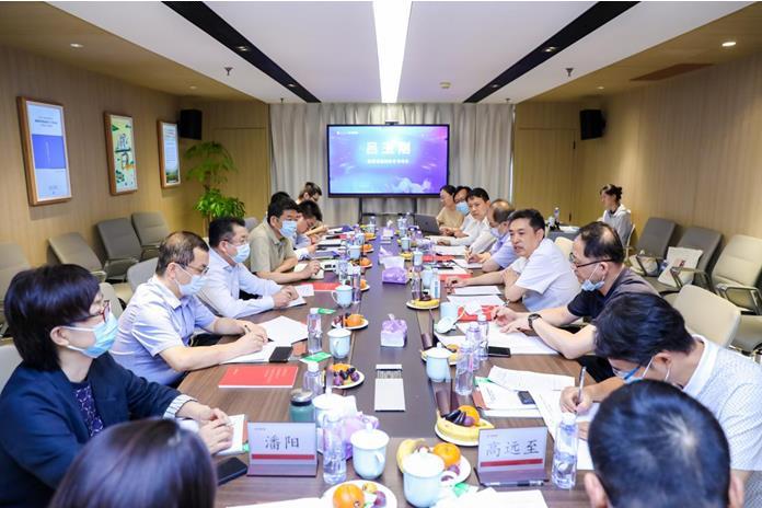 加快县中提质,知名高校在行动:半月谈第四期教育改革对话会在京举行