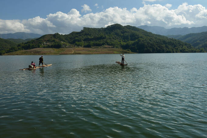 普洱景谷湖光山色美如画