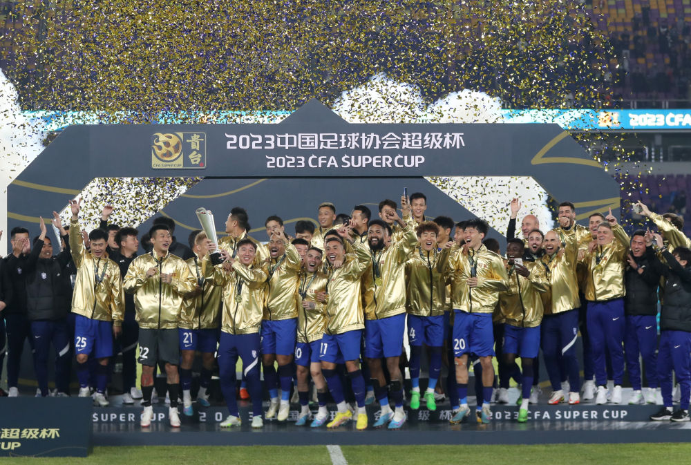 新华社——追光|这座揭开面纱的亚运会足球决赛场，瞧瞧有啥不一样(图2)