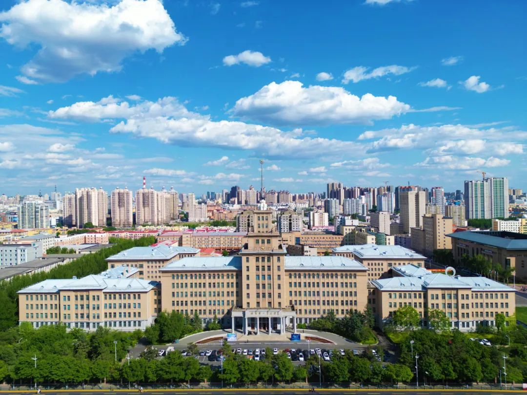 哈尔滨工业大学主楼图片