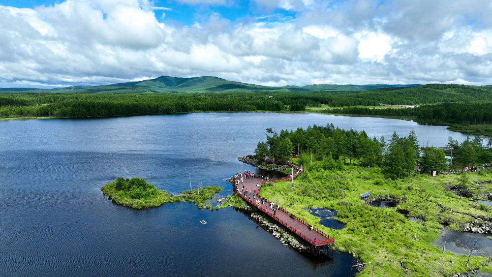 内蒙古阿尔山:夏日风光引游人-河北文艺网-长城网站群系统