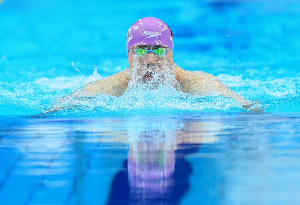 杭州亚运会丨覃海洋打破男子100米蛙泳亚运会纪录