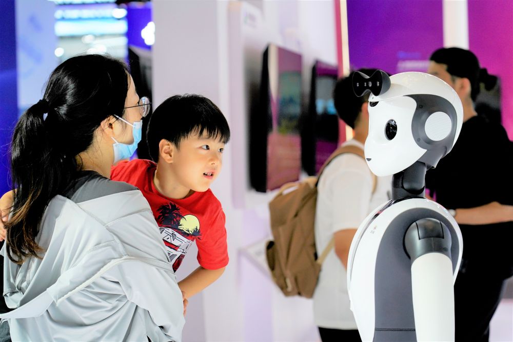 中国自主研发的放服人工智能大模型首次向公众开放服务