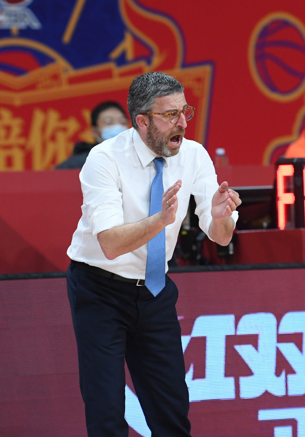 cba格里乔里接替莱登出任北京男篮主教练