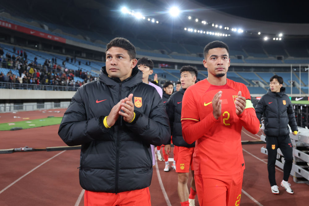 国足公布新一期集训名单费南多艾克森回归