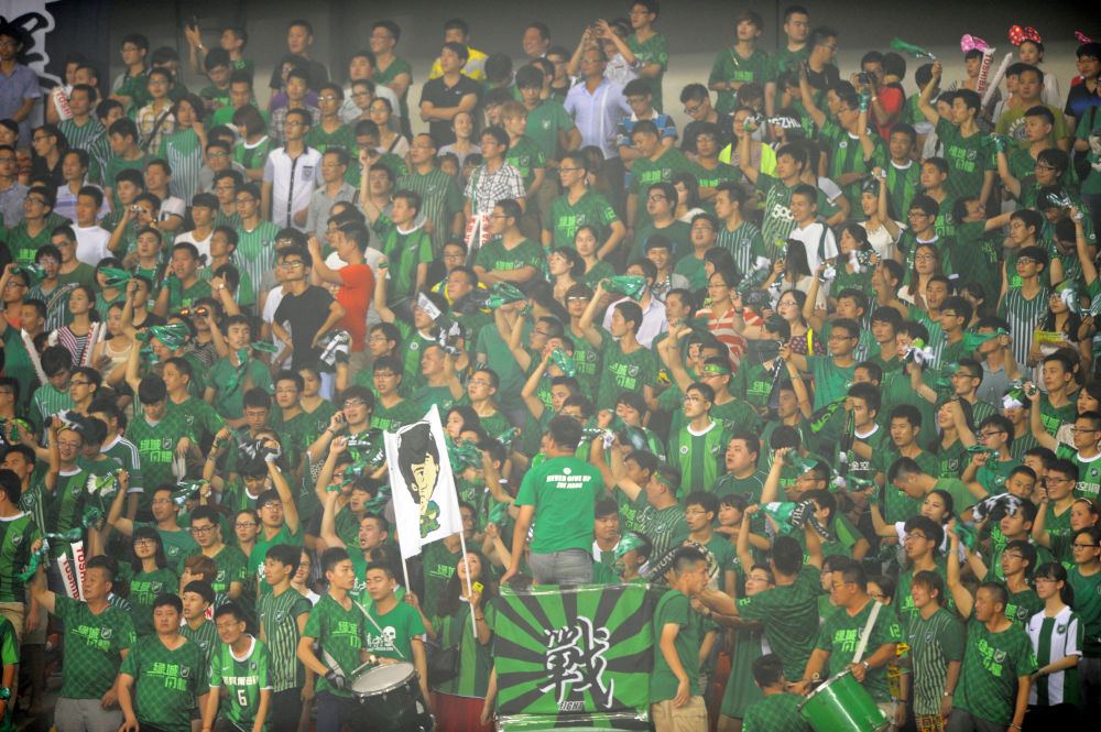 从“门可罗雀”到“一票难求”——亚运长尾效应推升球市热度(图3) 从“门可罗雀”到“一票难求”——亚运长尾效应推升球市热度(图3)