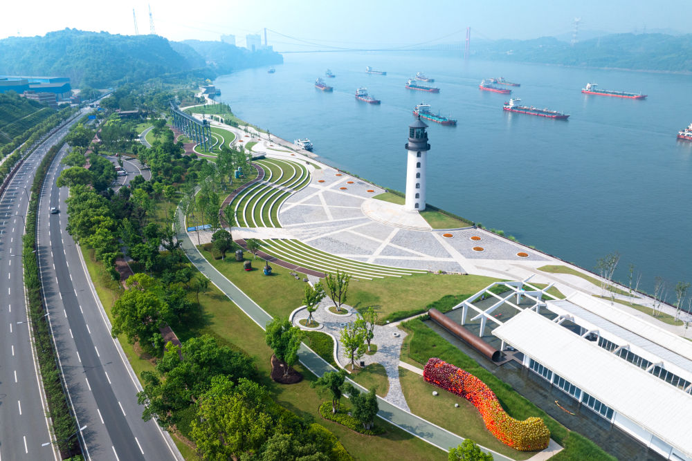 湖北宜昌:旧码头"变身"绿长廊_长江云 - 湖北网络广播电视台官方网站