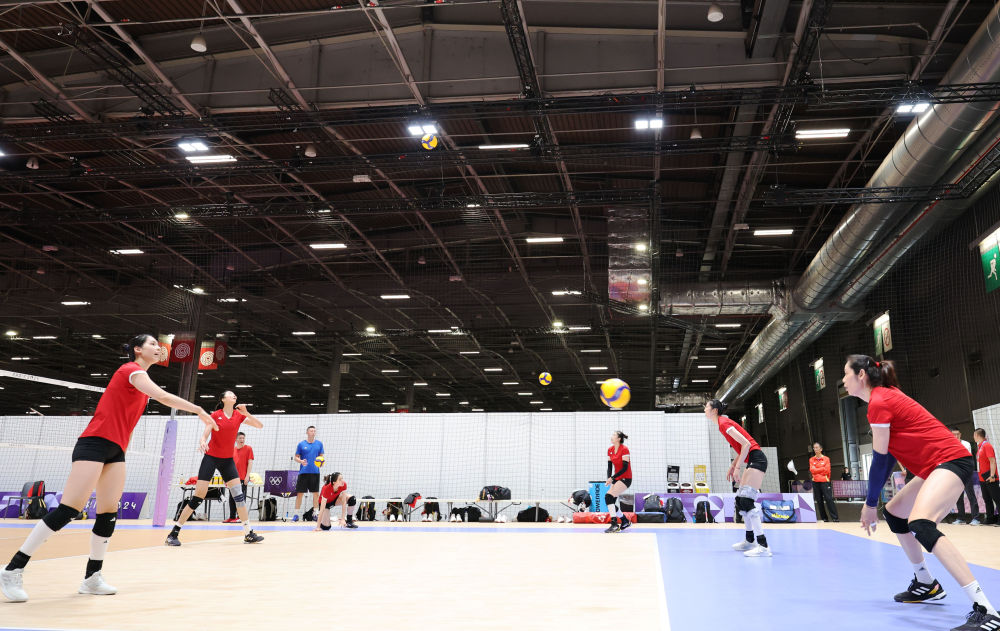 巴黎奧運會｜29日看點：再來！“阿條姐”“干飯哥”　女排首秀