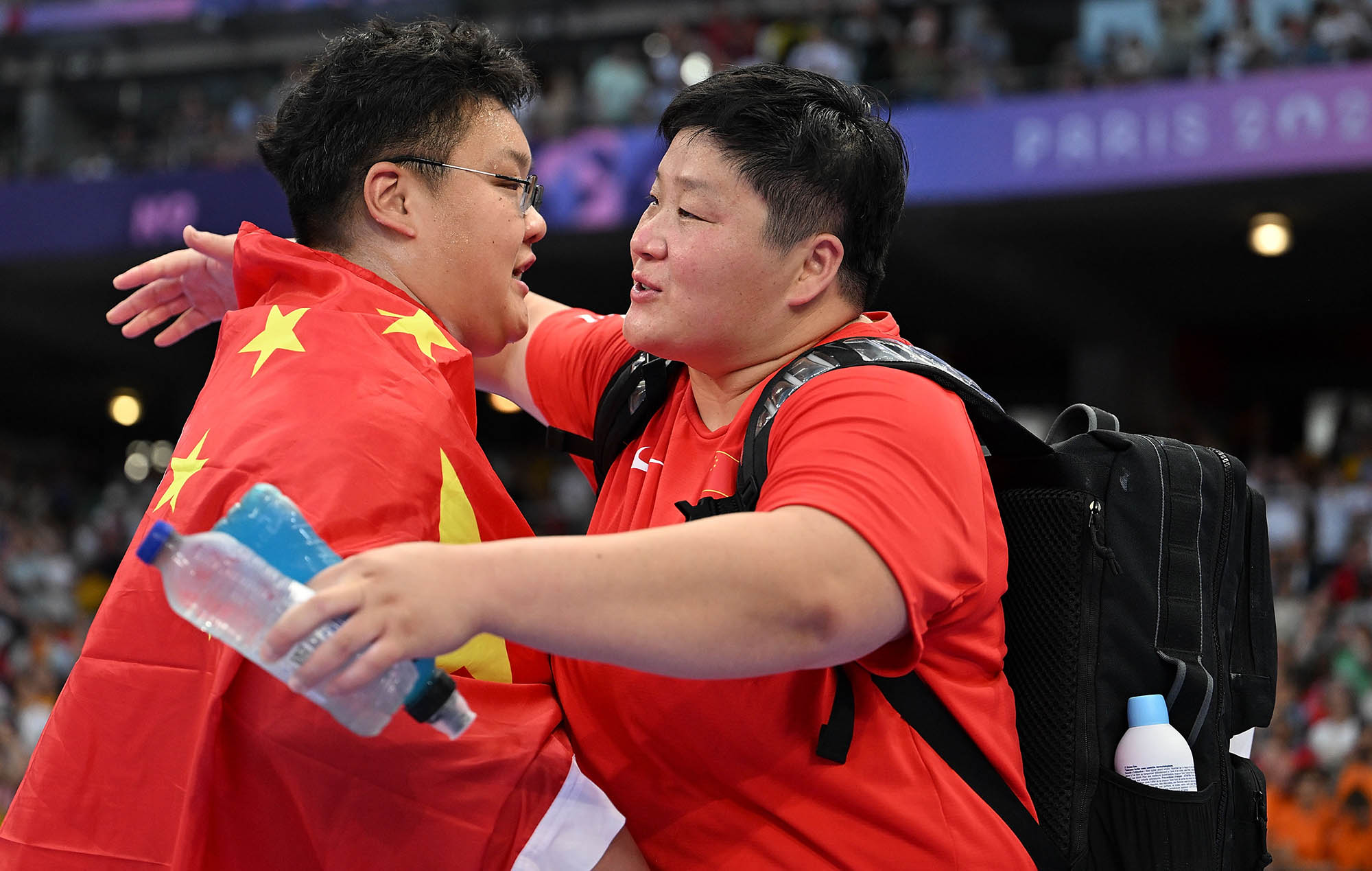 铅球决赛共有多少运动员 766a738a07f24fac96167d3463e3e629.jpg