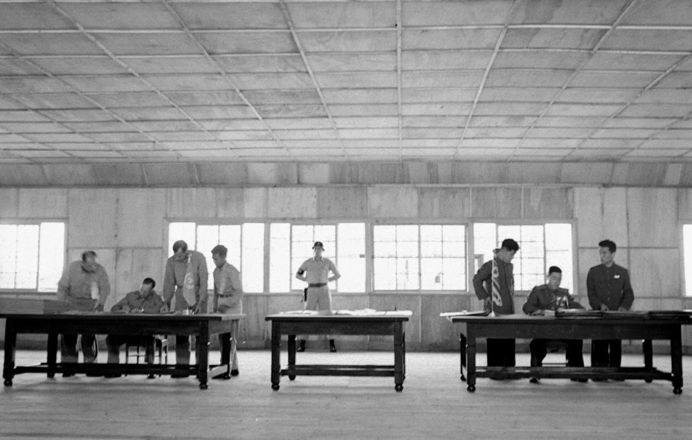 74年了,我们永远不会忘记!