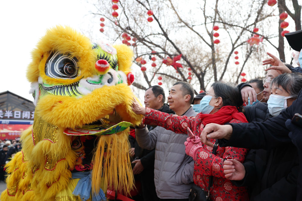 濃濃文化味 神州春意濃——乙巳蛇年春節(jié)文化掃描