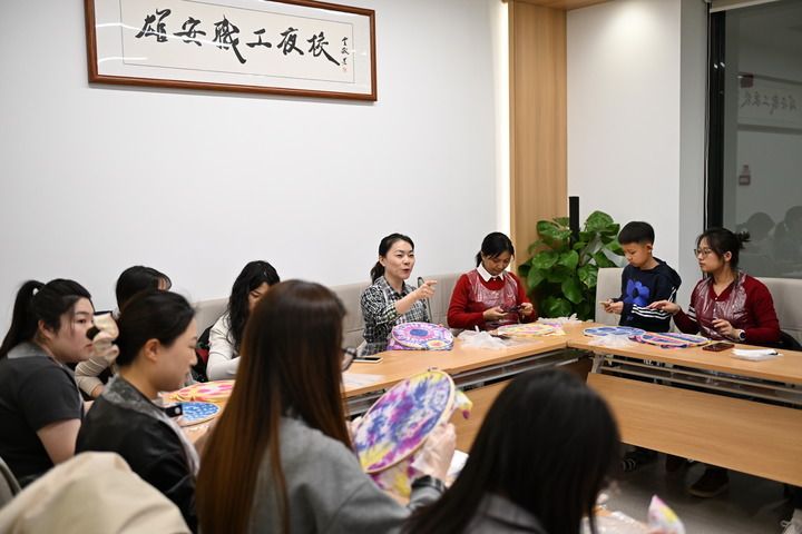 向着高水平现代化，“未来之城”拔节生长——河北雄安新区蹲点观察