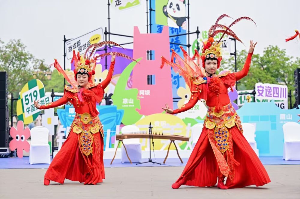 亮绝活出新招 多地发力激活文旅消费新动能