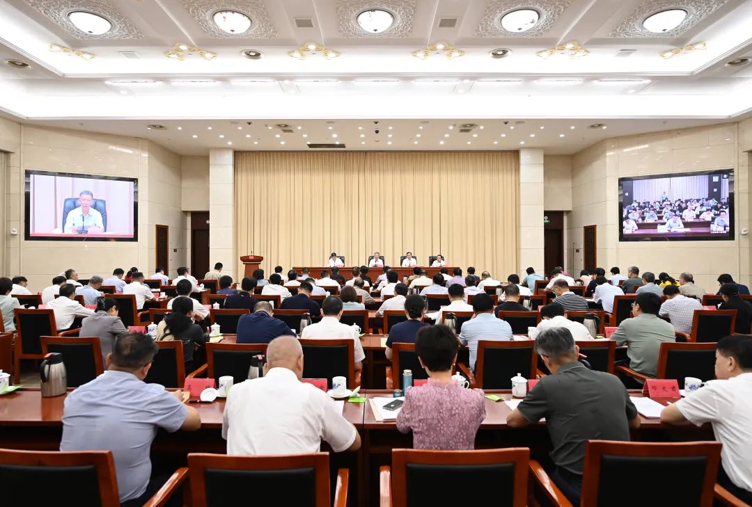全省贯彻落实国家机关“谁执法谁普法”普法责任制工作会召开