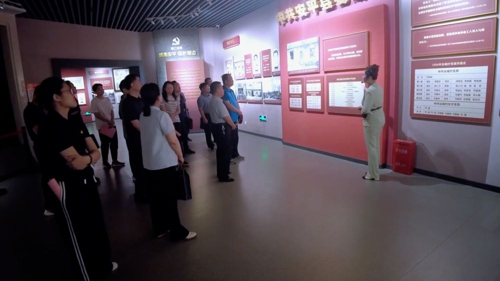 新华视点｜暑期消费“热”起来 多地业态创新点燃夏日经济引擎
