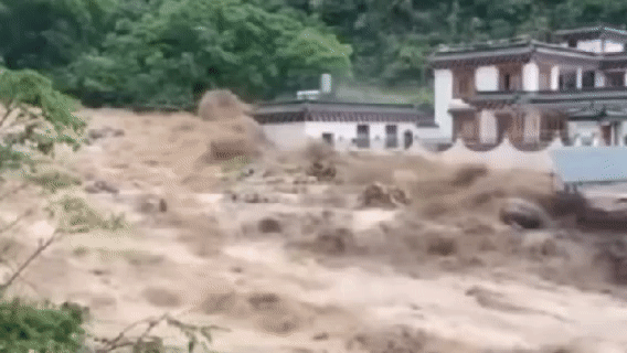 突遇山洪、山体滑坡怎么办？这些要点要记住！