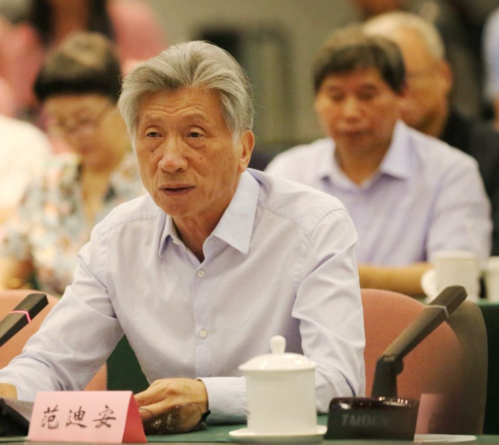 范迪安：以精品讴歌时代、以丹青服务人民