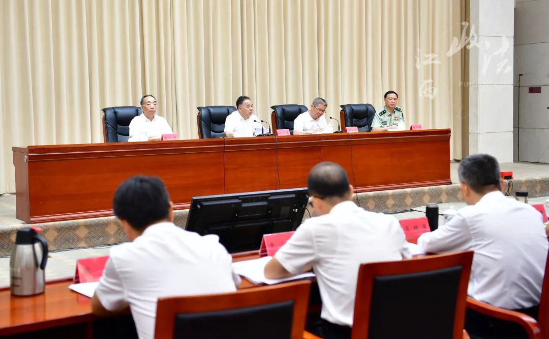 省委政法委员会全体会议召开 陈永奇主持并讲话