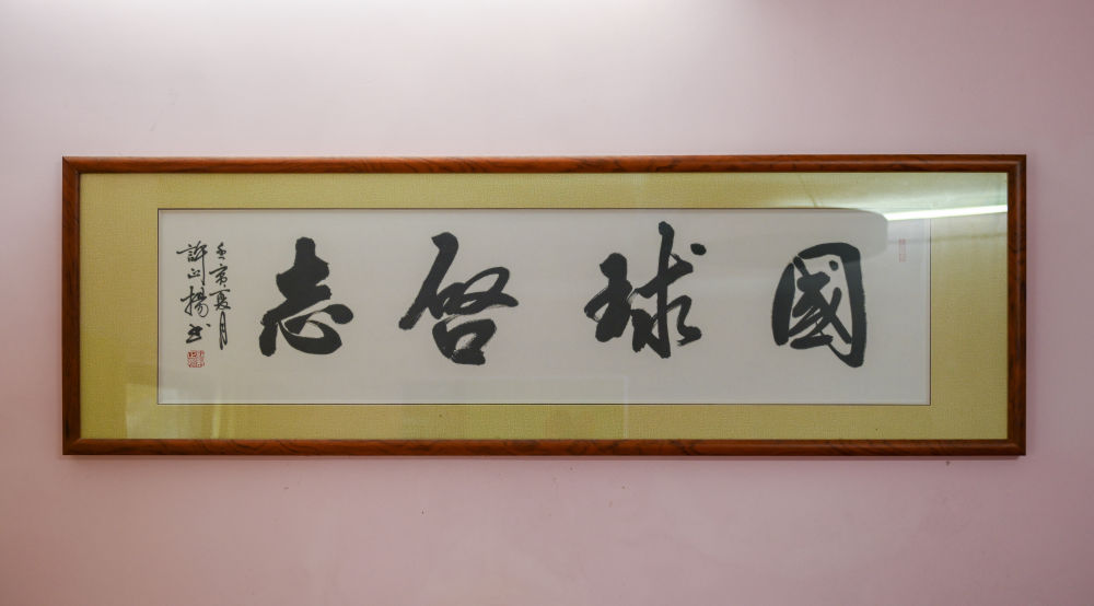 美国消费电子支出现“脆弱曙光”？摩根士丹利警告：信心恶化和返校季疲软可能限制行业复苏