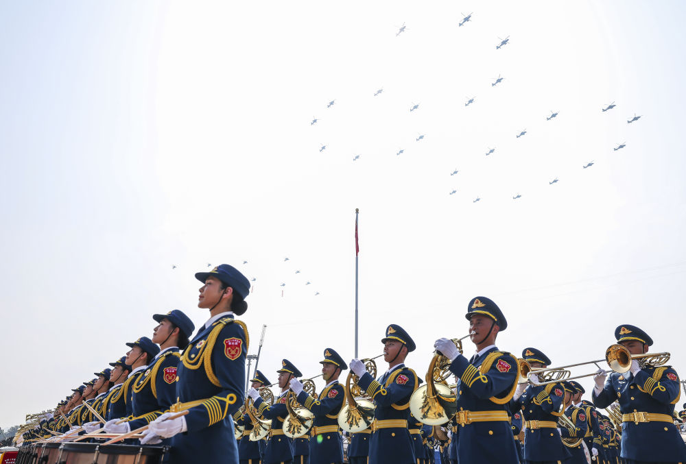 向著新的偉大勝利，前進！——紀念中國人民抗日戰(zhàn)爭暨世界反法西斯戰(zhàn)爭勝利80周年大會側記