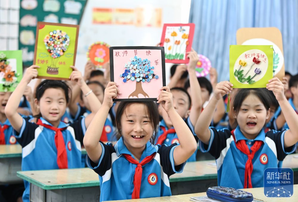 送老师手工作品 quality,Q_80