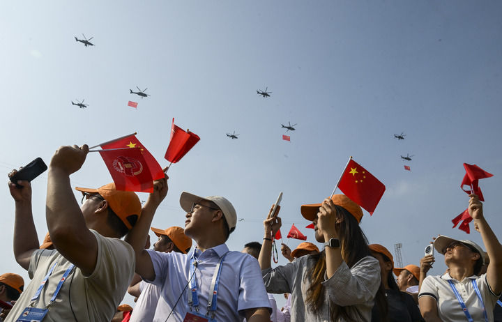 向著新的偉大勝利，前進！——紀念中國人民抗日戰(zhàn)爭暨世界反法西斯戰(zhàn)爭勝利80周年大會側記