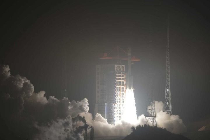 我国成功发射卫星互联网低轨11组卫星