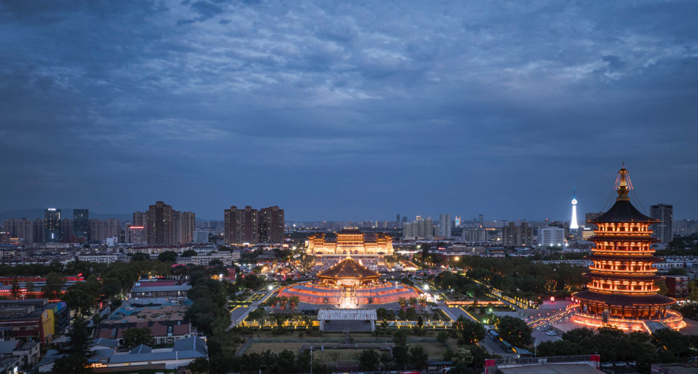 華服“舞動”中原　激活文旅融合新動力——河南大遺址公園走廊上的“漢服經(jīng)濟”觀察