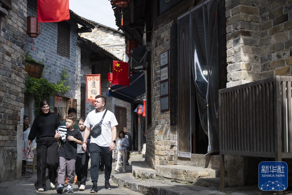 湖北羊楼洞:老街焕新打造特色旅游体验