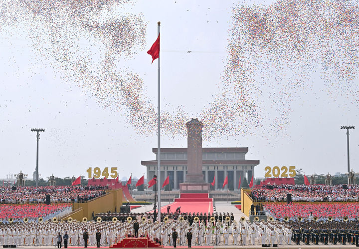 坚定捍卫战后国际秩序和二战胜利成果