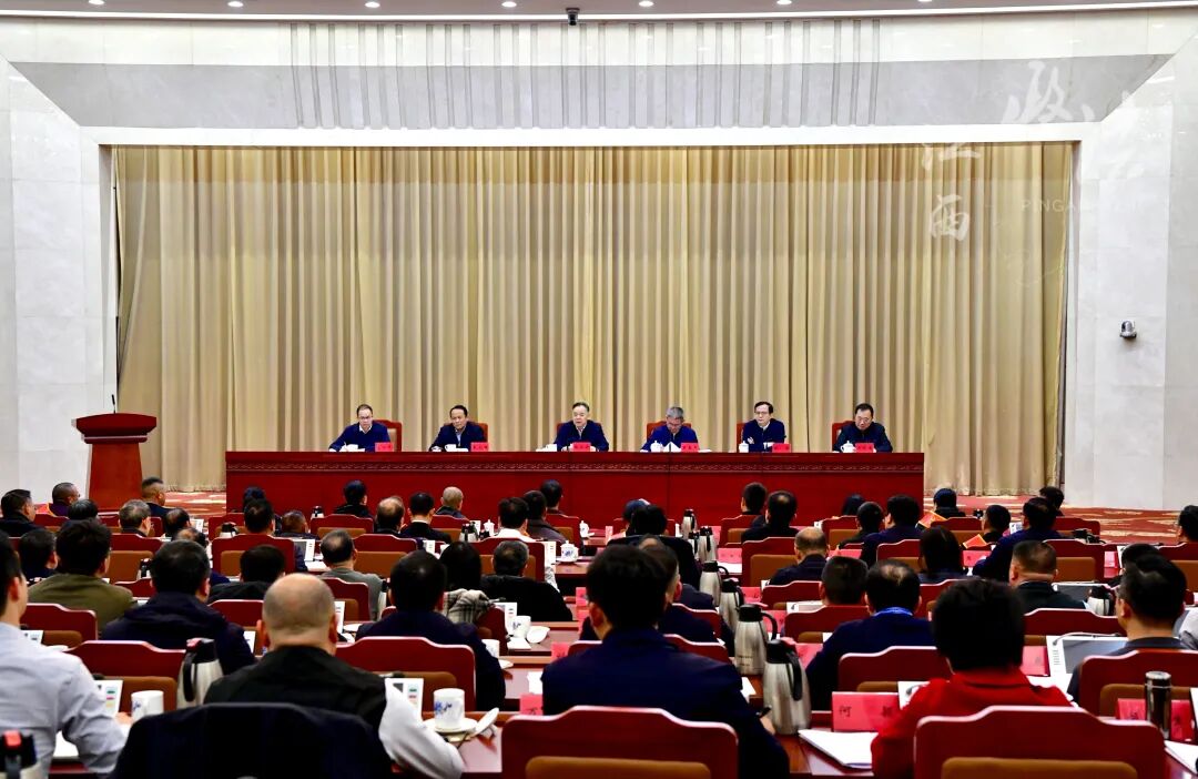 全省见义勇为工作会议召开 陈永奇出席并讲话