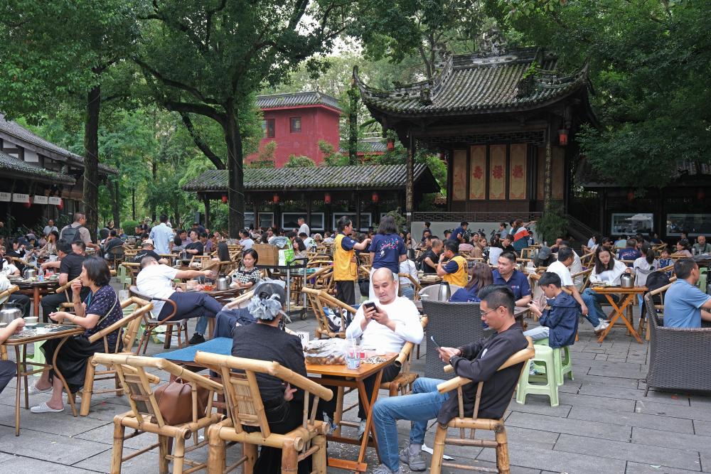 人文经济激活消费新动能