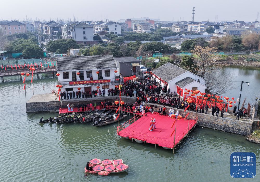 水乡传统社戏迎新春