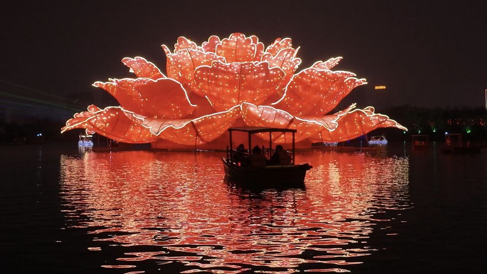 文旅新探｜燈火滿神都，千年上元潮