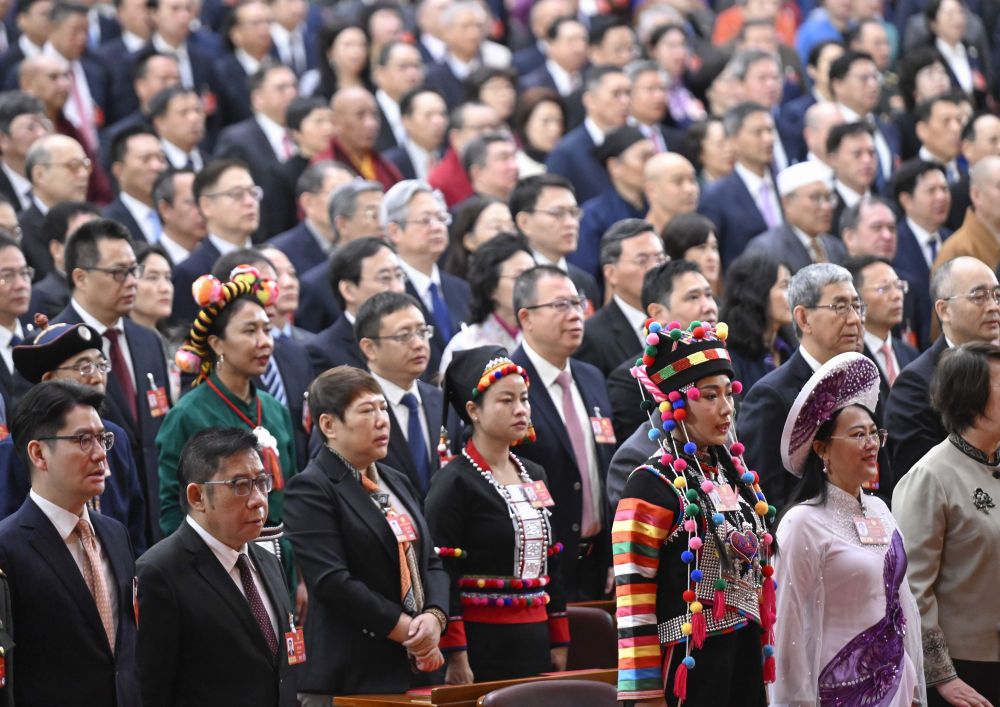 两会丨全国政协十四届四次会议闭幕会在京举行