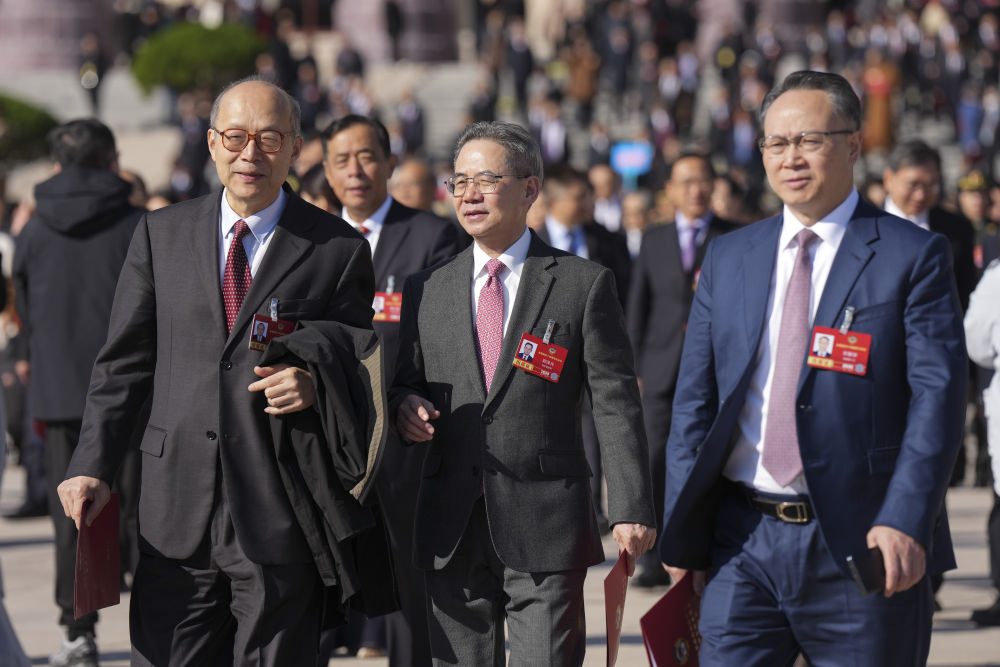 两会丨全国政协十四届四次会议闭幕会在京举行
