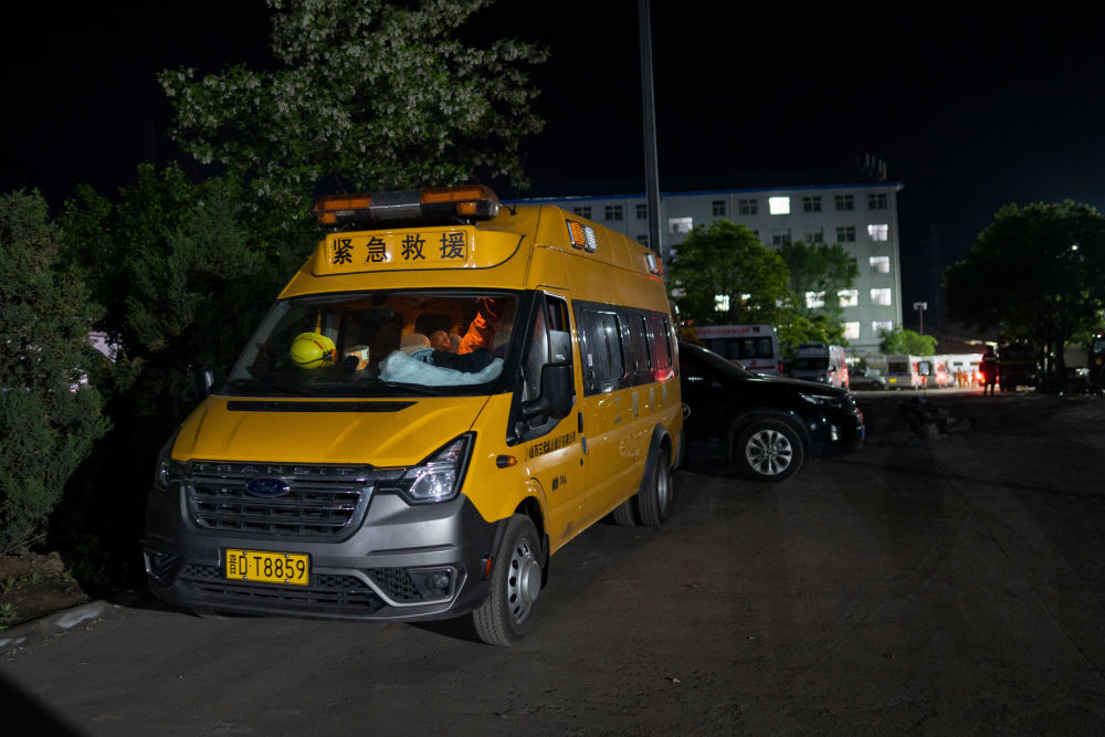 深夜救援