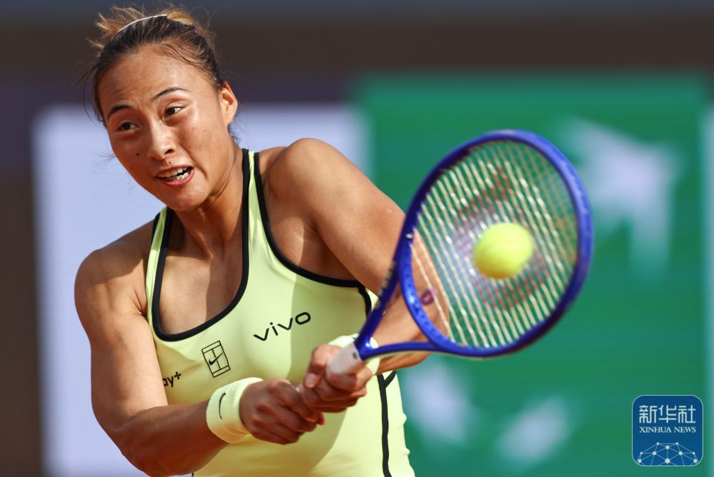 WTA1000罗马站：郑钦文无缘16强