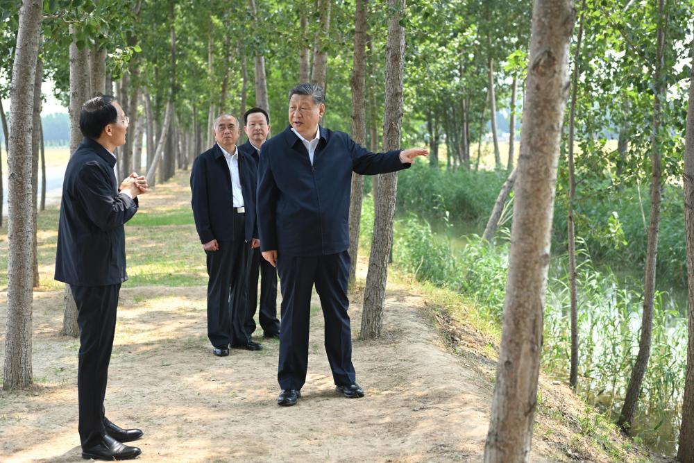 https://img-xhpfm.xinhuaxmt.com/News/202606/XxjpsgC000270_20260624_CBMFN0A006.jpg?x-oss-process=image/resize,w_1000/auto-orient,1/quality,Q_80