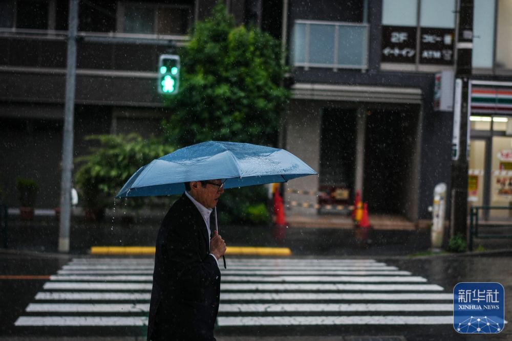 台风“蔷薇”登陆日本