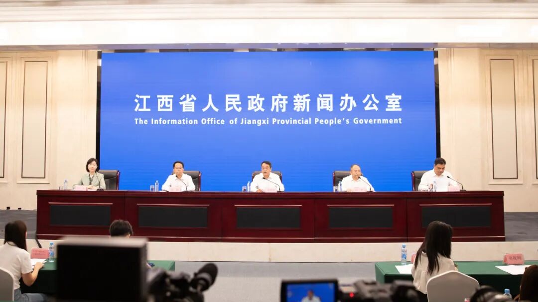 提升执行质效 守护司法公正——省法院、省检察院联合召开新闻发布会